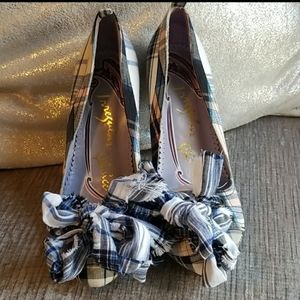 Irregular Choice adorable plaid bow heels sz 39